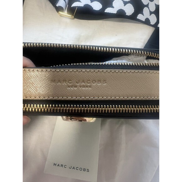 MARC JACOBS Snapshot Green Leather Camera Bag Gold Hardware new$325 - Picture 7 of 8